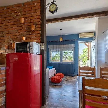Apartamento T And T