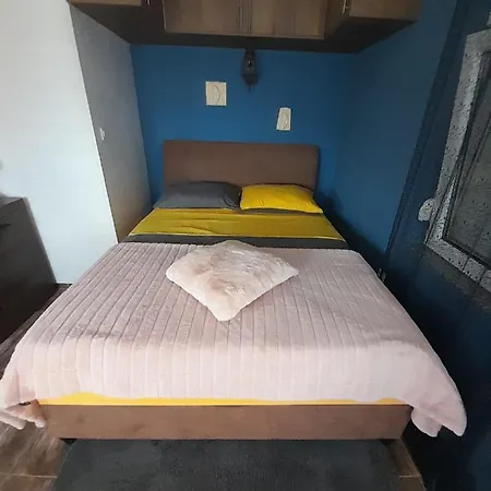 T And T * Ražanac