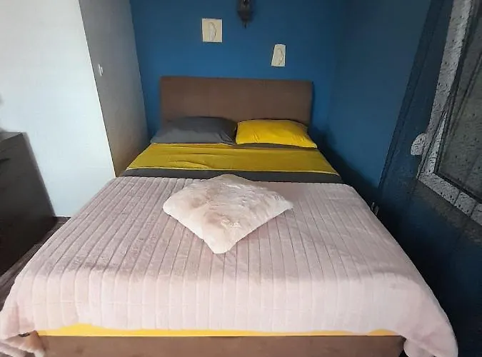 T And T * Ražanac